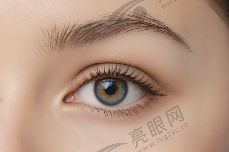 （一）河南郑州尖峰眼科医院单焦点人工晶体白内障手术价格表