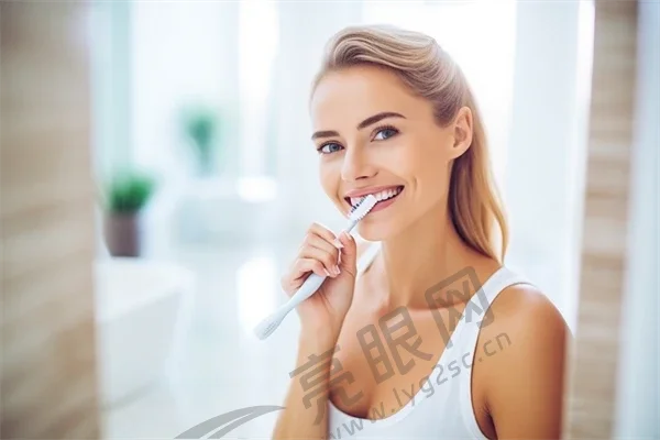 在杭州美奥口腔(城星店)的儿童牙科体验：专業护理与温馨氛围的理想结合，让孩子们享受愉快的看牙之旅。