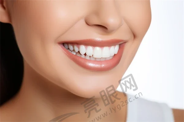 杭州优典口腔门诊部口腔颌面外科价目表更新：原价2000元起，现仅需1500元起，让您在享受优质服务的同时，省下更多开支！