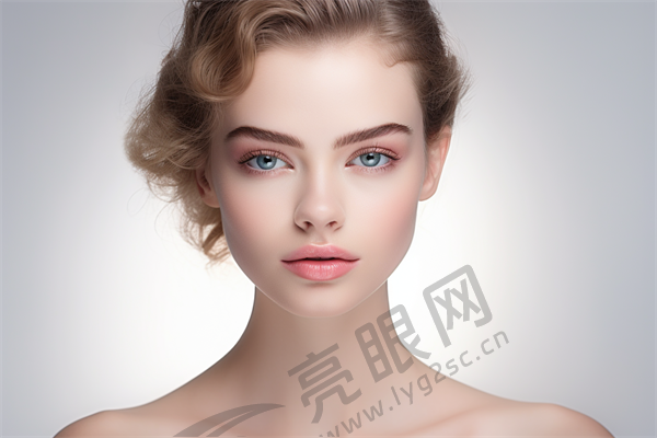 怀化双眼皮整形2025年价格手册，激光/手术改善疤痕价格8973元起附怀化双眼皮整形哪里做的好